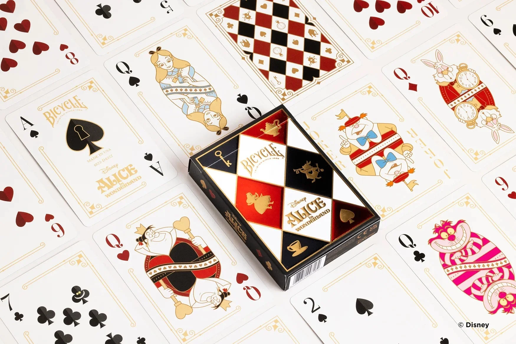 Bicycle Disney Alice in Wonderland Playing Cards - Image 4