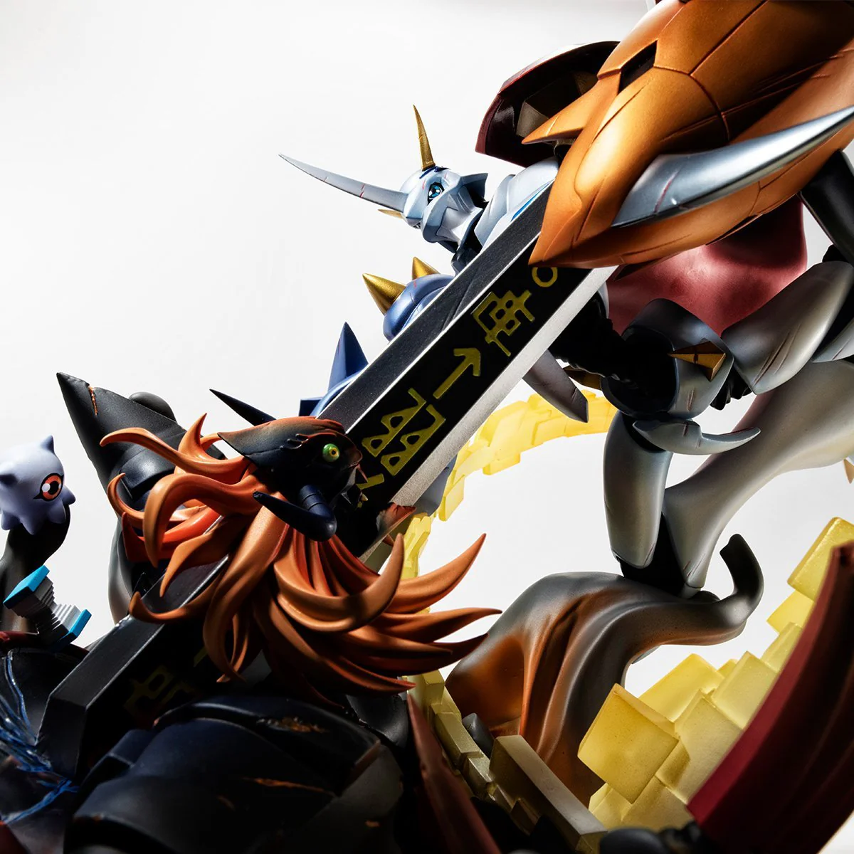 Digimon Adventure Our War Game! "Omegamon vs Diaboromon" VS Series Figure - Image 4