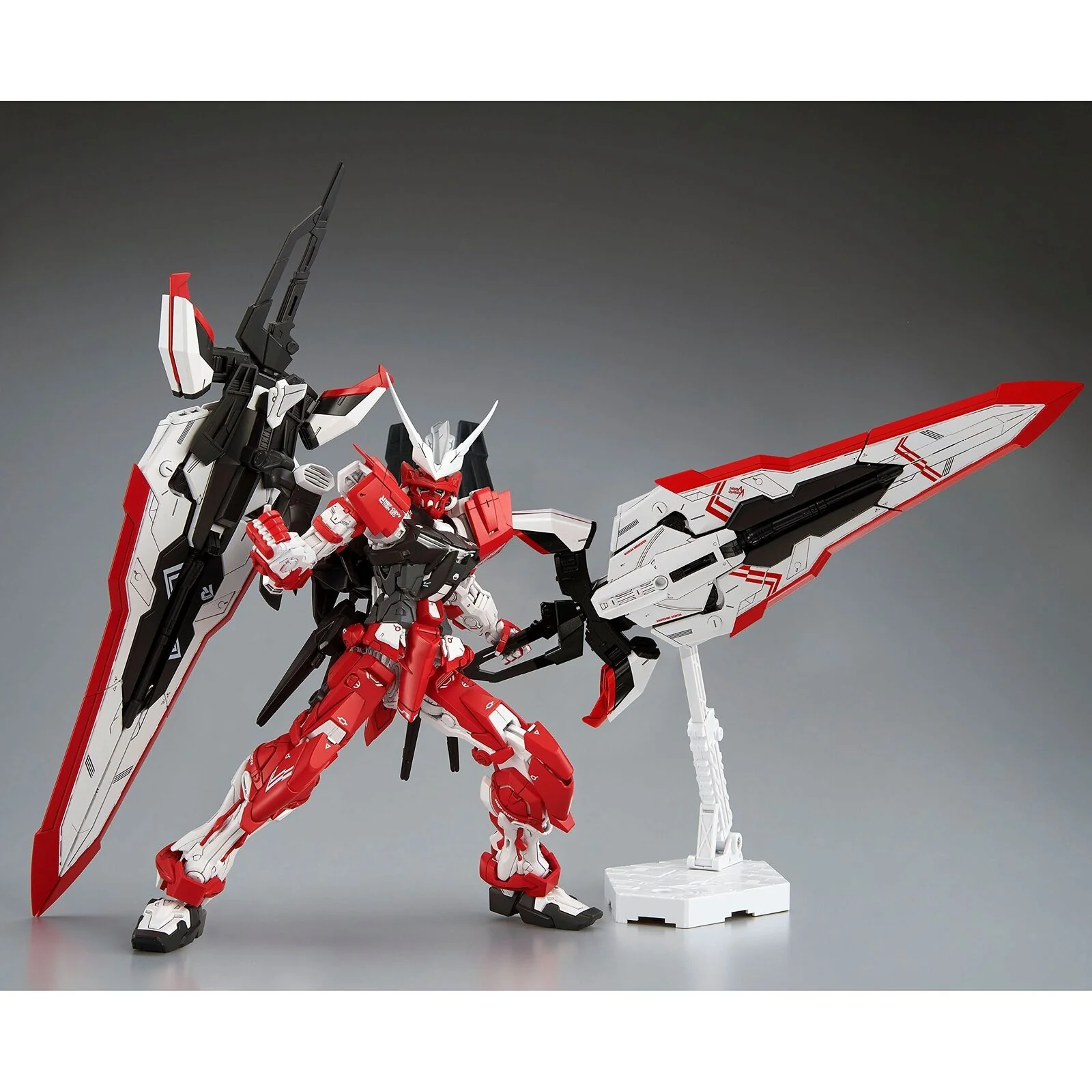 Gunpla MG 1/100 MBF-02VV Gundam Astray Turn Red - Image 6