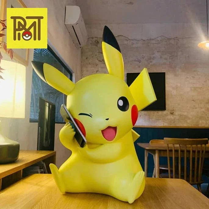 PMT Studio - Pikachu wireless phone charger [1/1 scale]