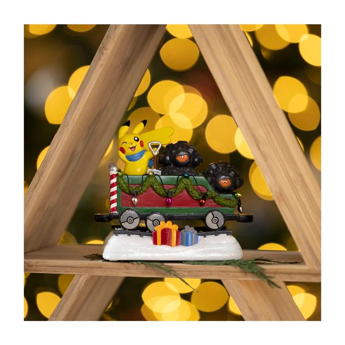 Pokémon Delibird Holiday Express: Rolycoly Coal Car Figure - Image 9