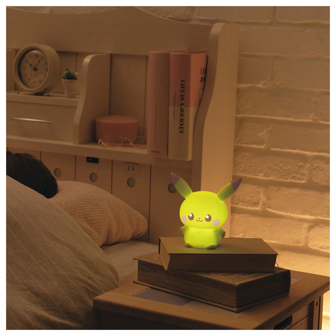 Pokemon Pokepeace Puni Kyun Light "Pikachu" - Image 8