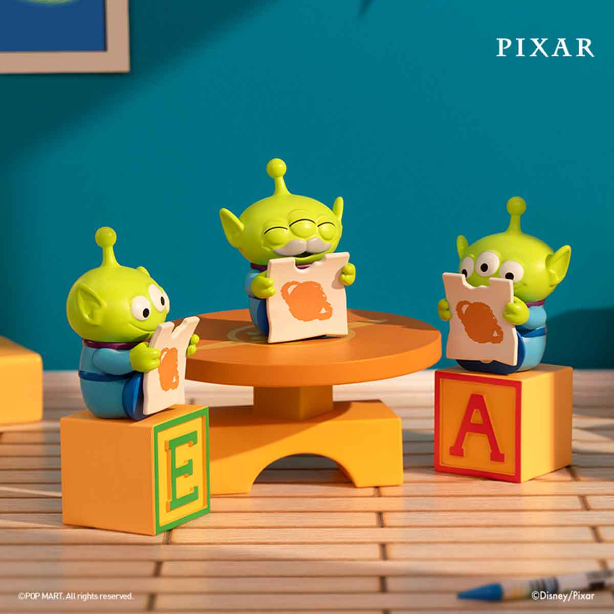 POP MART Pixar Alien Party Games Series Scene Sets - Image 2