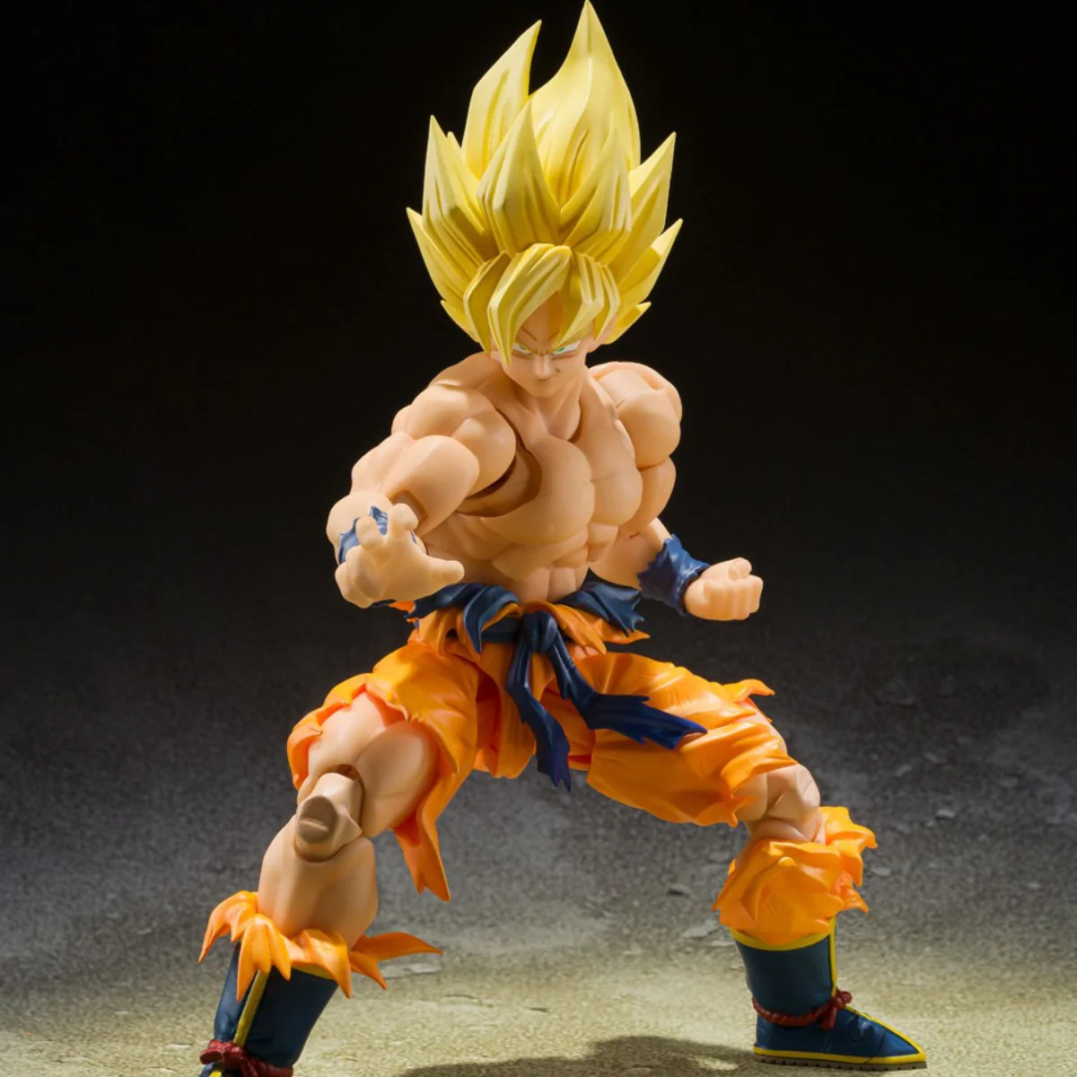S.H.Figuarts Super Saiyan Son Goku (Legendary Super Saiyan) - Image 2