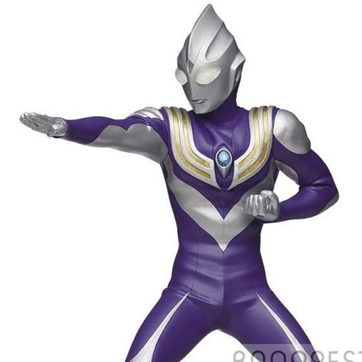 Ultraman Hero's Brave Statue Figure Ultraman Tiga (Sky Type) - Image 2